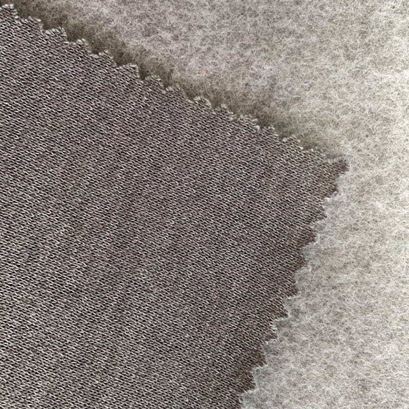 44% polyester 46% katoen 10% rayonfleece